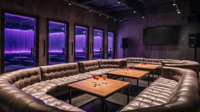 large group karaoke locations